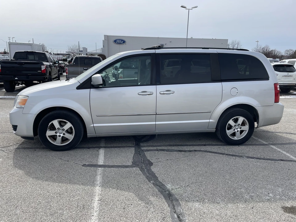 2010 Dodge Caravan - Image 5 of 21