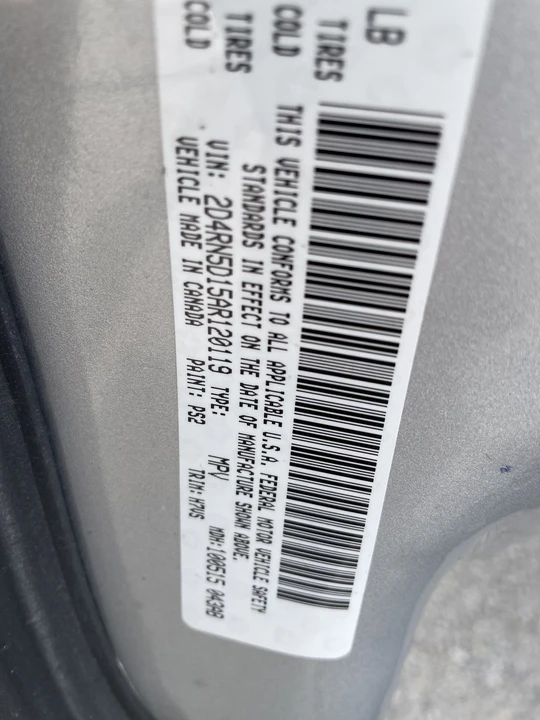 2010 Dodge Caravan - Image 2 of 21