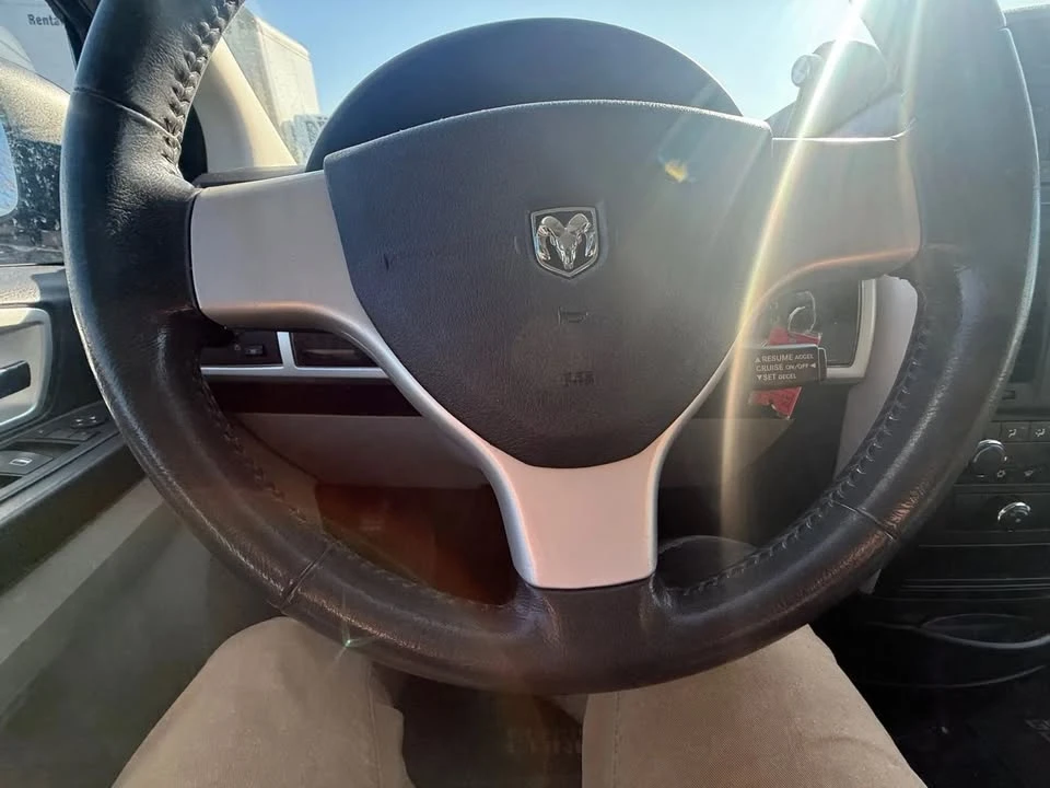 2010 Dodge Caravan - Image 20 of 20