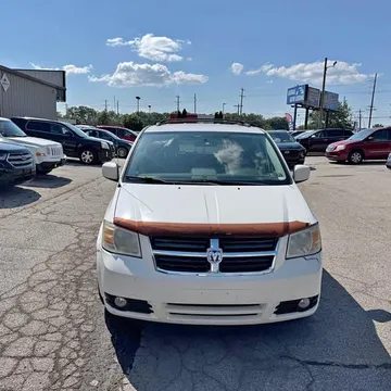 2010 Dodge Grand Caravan SXT Minivan 4D