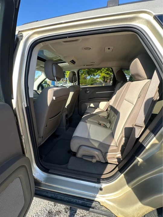 2010 Dodge Journey - Image 10 of 13