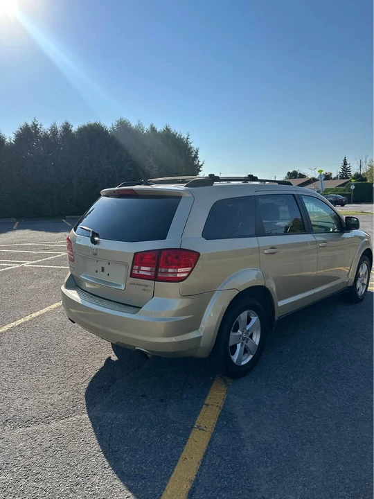 2010 Dodge Journey - Image 7 of 13