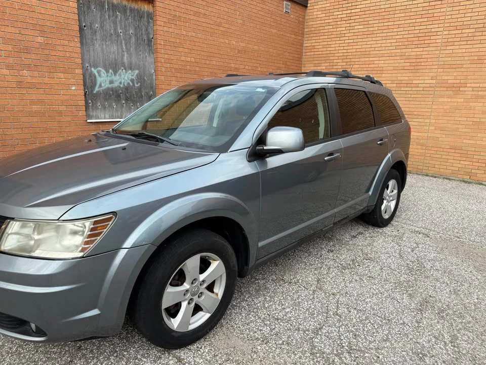 2010 Dodge Journey - Image 2 of 8