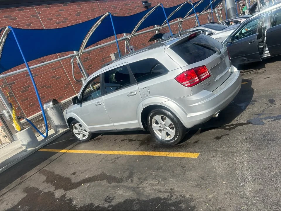 2010 Dodge Journey - Image 2 of 6