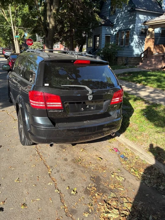 2010 Dodge Journey - Image 2 of 5