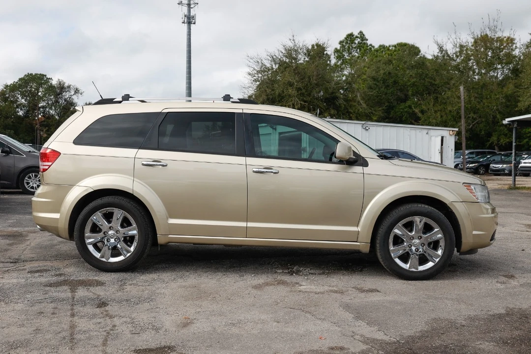 2010 Dodge Journey - Image 13 of 21