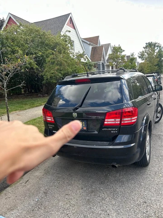 2010 Dodge Journey - Image 2 of 4