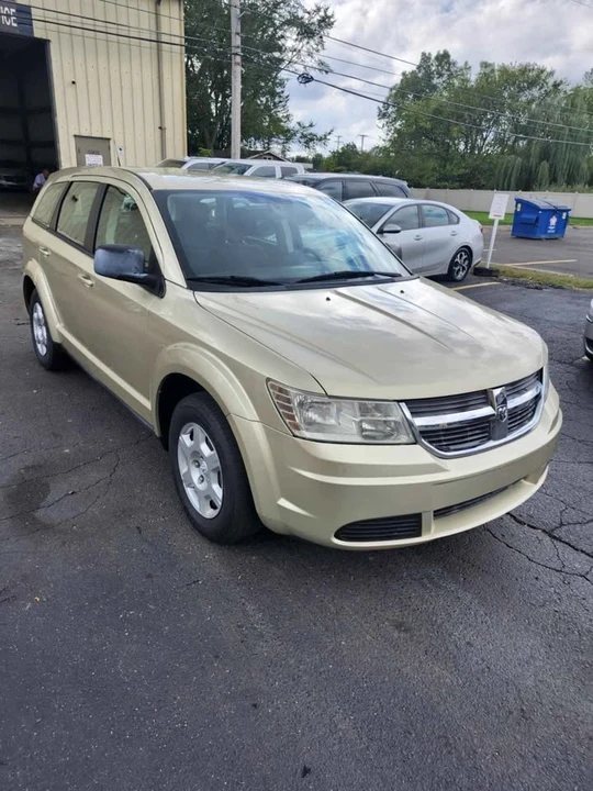 2010 Dodge Journey - Image 2 of 12