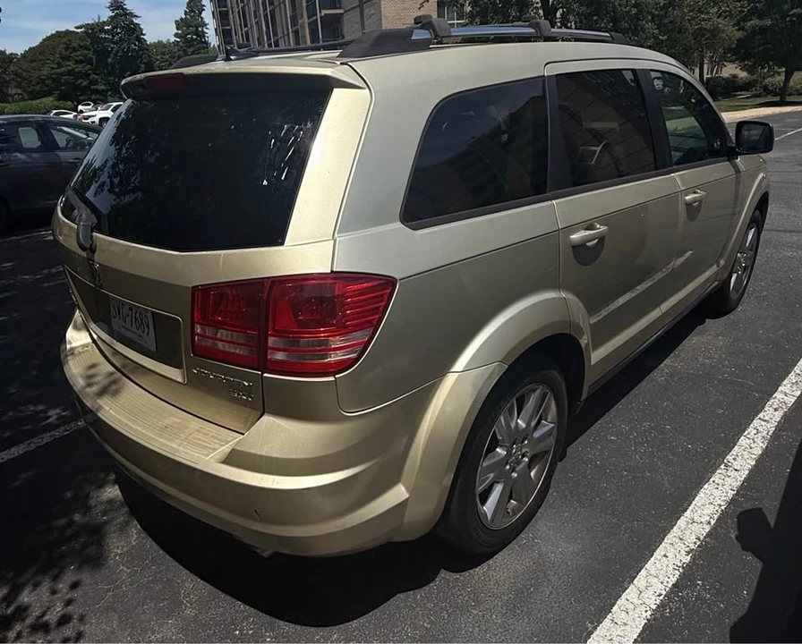2010 Dodge Journey - Image 4 of 8