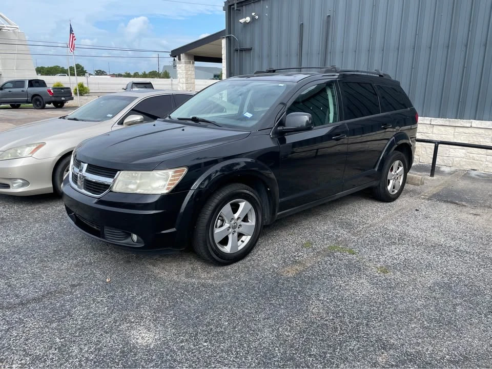 2010 Dodge Journey - Image 2 of 10