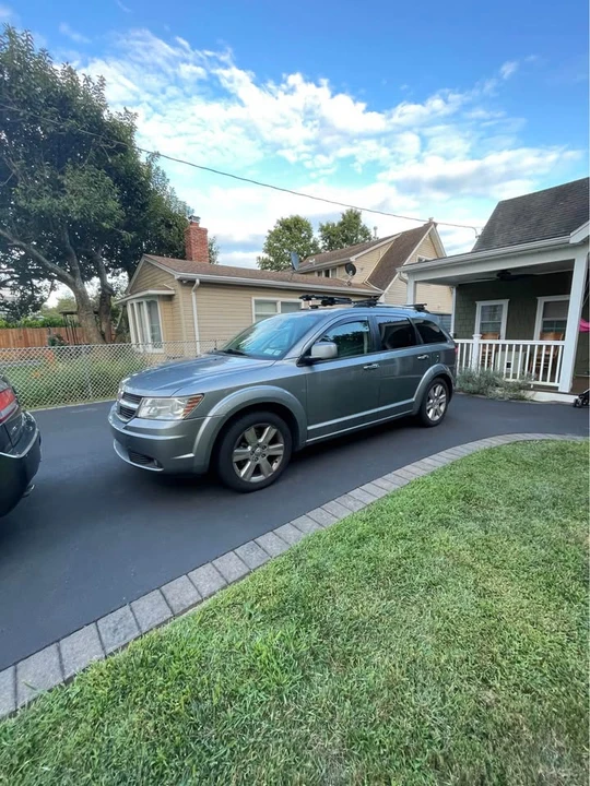 2010 Dodge Journey - Image 2 of 6