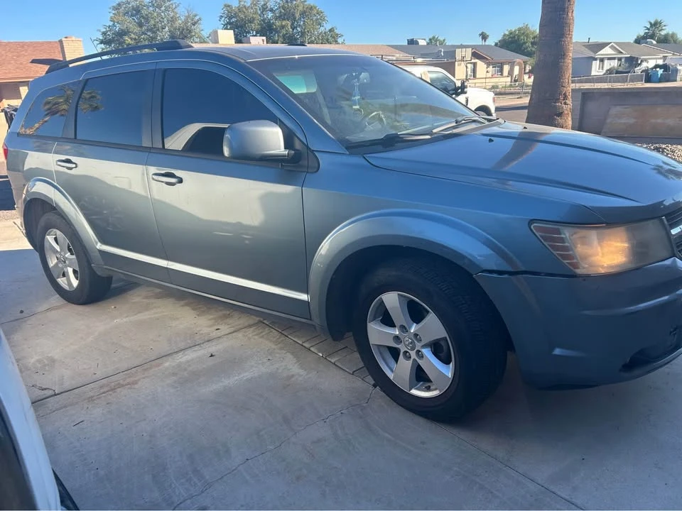 2010 Dodge Journey - Image 2 of 9