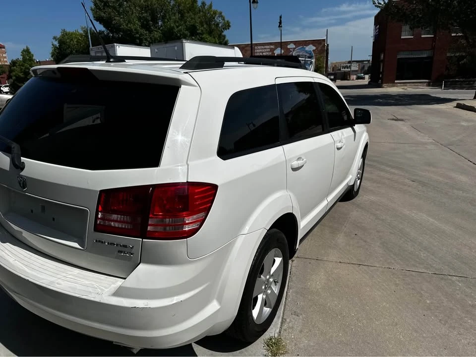 2010 Dodge Journey - Image 2 of 6
