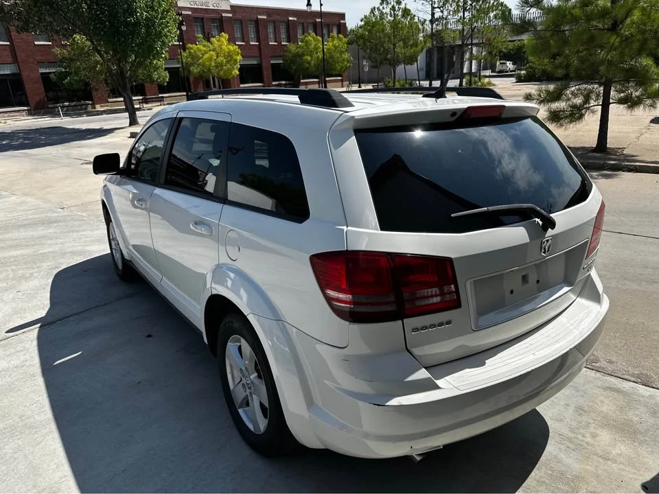 2010 Dodge Journey - Image 3 of 6