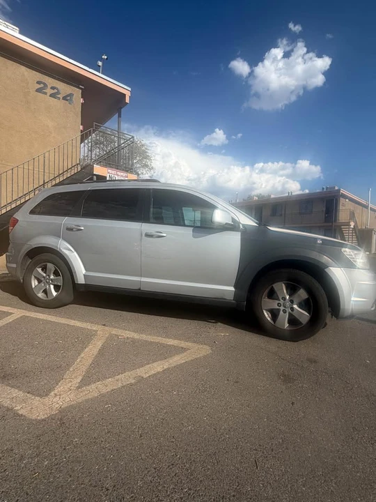 2010 Dodge Journey - Image 3 of 6