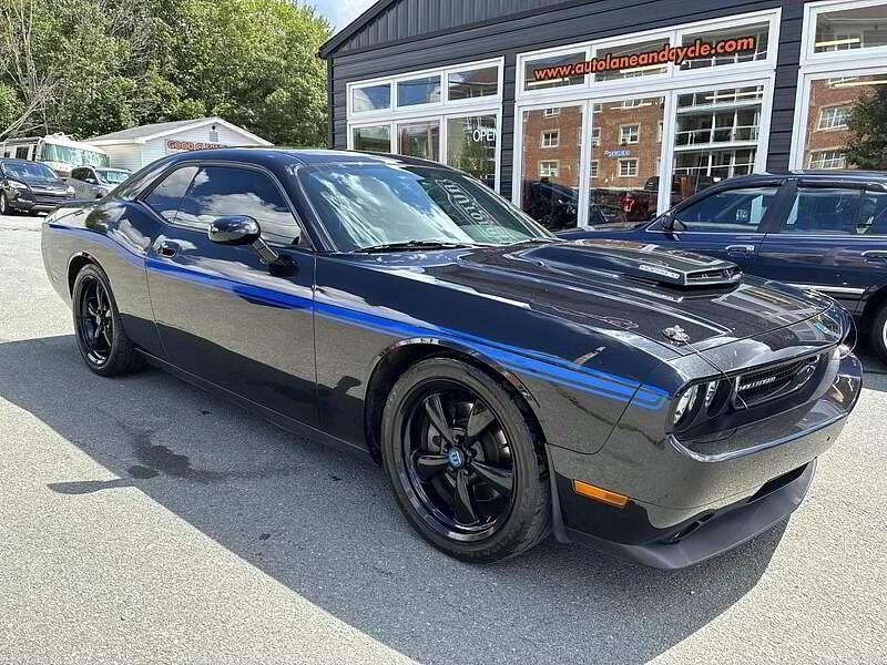 2010 Dodge Challenger 3rd Gen - Image 2 of 14