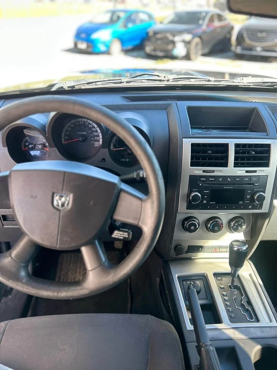 2010 Dodge Nitro - Image 9 of 10