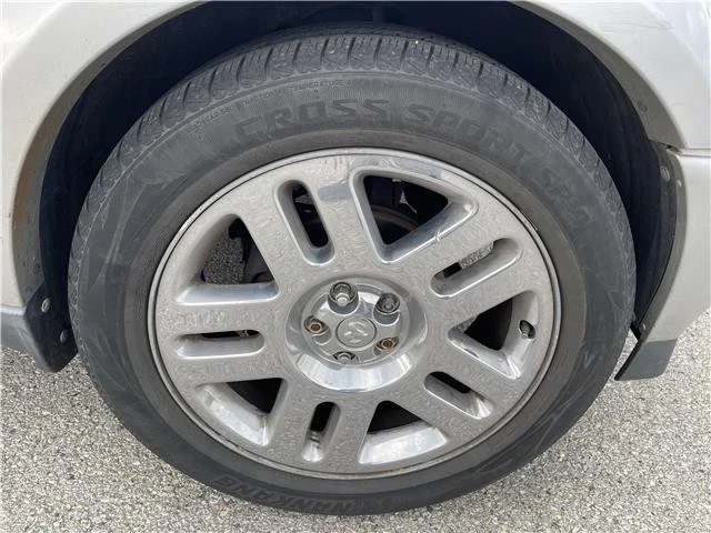 2010 Dodge Nitro - Image 11 of 21