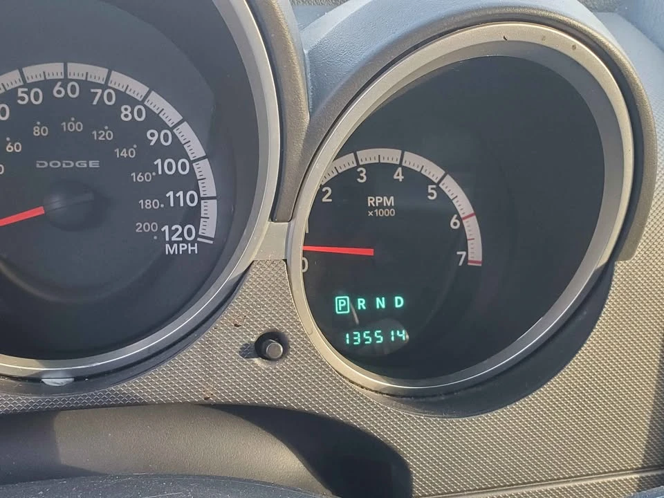 2010 Dodge Nitro - Image 11 of 11