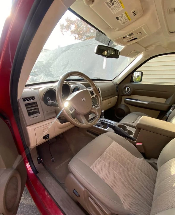 2010 Dodge Nitro - Image 7 of 8