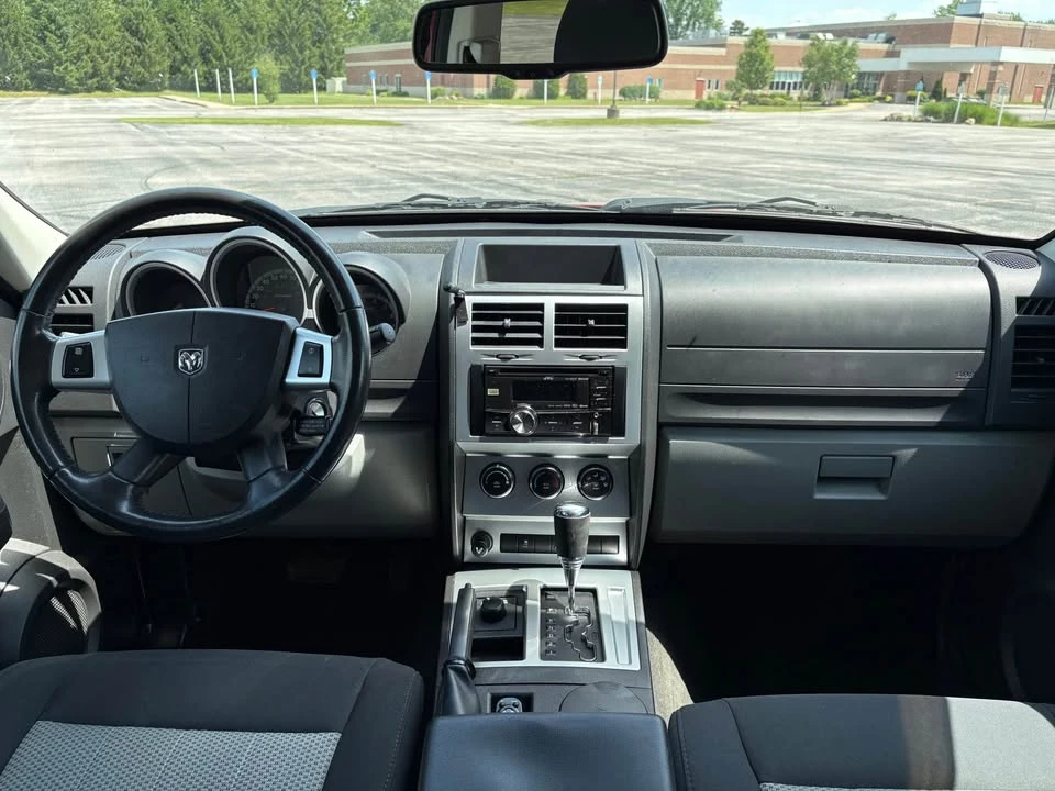 2010 Dodge Nitro - Image 9 of 19
