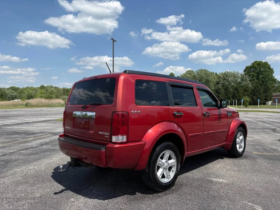 2010 Dodge Nitro - Image 7 of 19