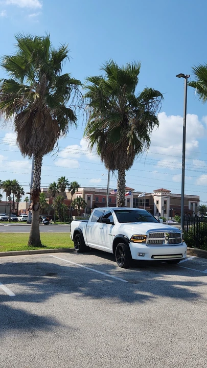 2010 Dodge Ram 4th Gen - Image 2 of 8