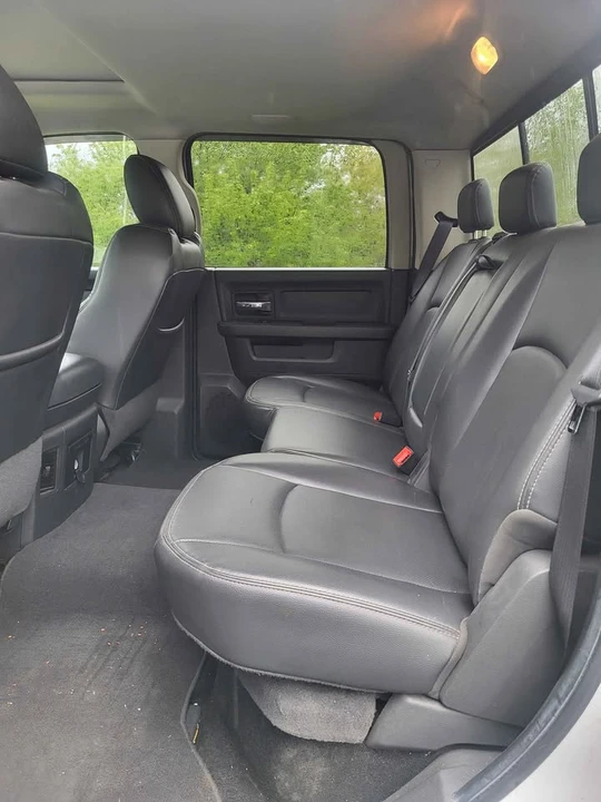 2010 Dodge Ram 4th Gen - Image 5 of 6