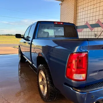 2010 Dodge Ram 1500 SLT Pickup 4D 6 1/4 ft