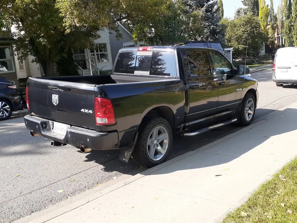 2010 Dodge Ram 4th Gen - Image 4 of 12
