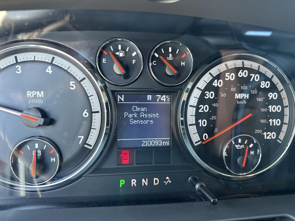 2010 Ram 2500 - Image 14 of 20