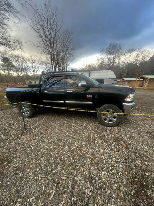 2010 Dodge Ram 4th Gen - Image 3 of 10
