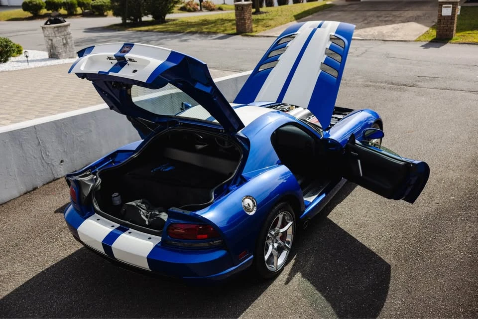 2010 Dodge Viper 4th Gen - Image 16 of 20
