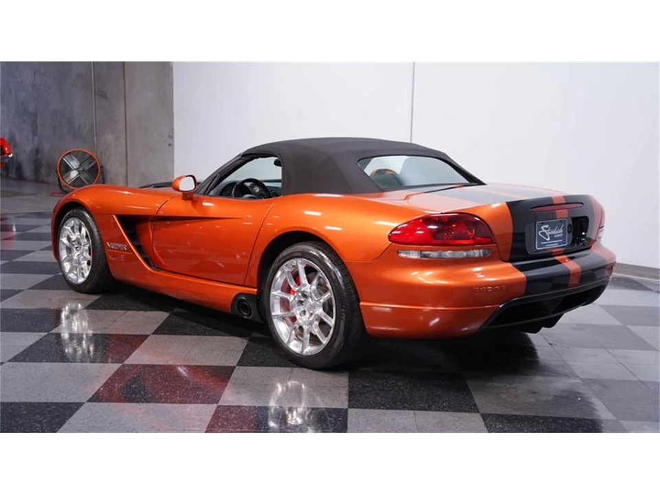 2010 Dodge Viper 4th Gen - Image 7 of 31