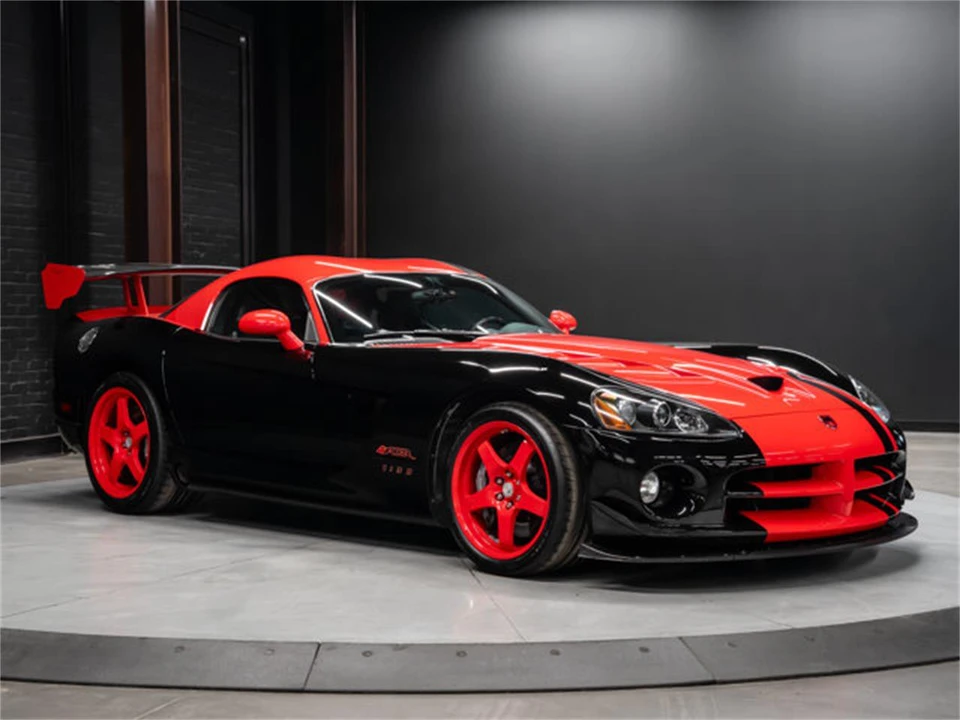 2010 Dodge Viper 4th Gen - Image 2 of 31