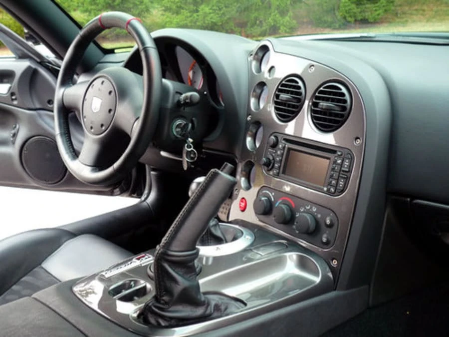 2010 Dodge Viper 4th Gen - Image 2 of 4