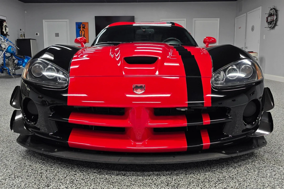 2010 Dodge Viper ACR 4th Gen - Image 2 of 31