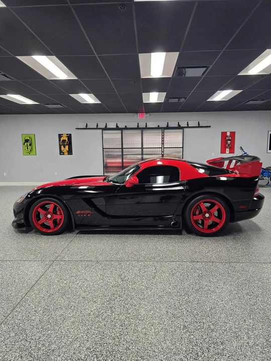 2010 Dodge Viper ACR 4th Gen - Image 2 of 10