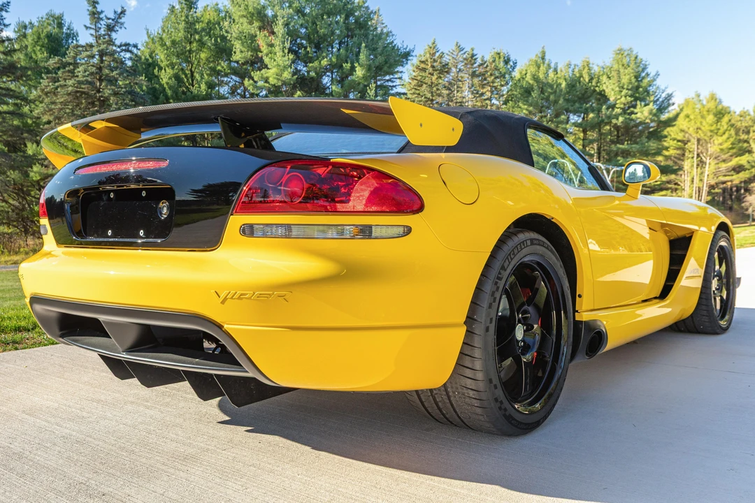 2010 Dodge Viper ACR 4th Gen - Image 3 of 31