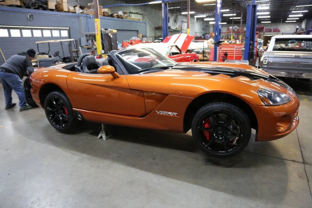 2010 Dodge Viper 5th Gen - Image 3 of 12