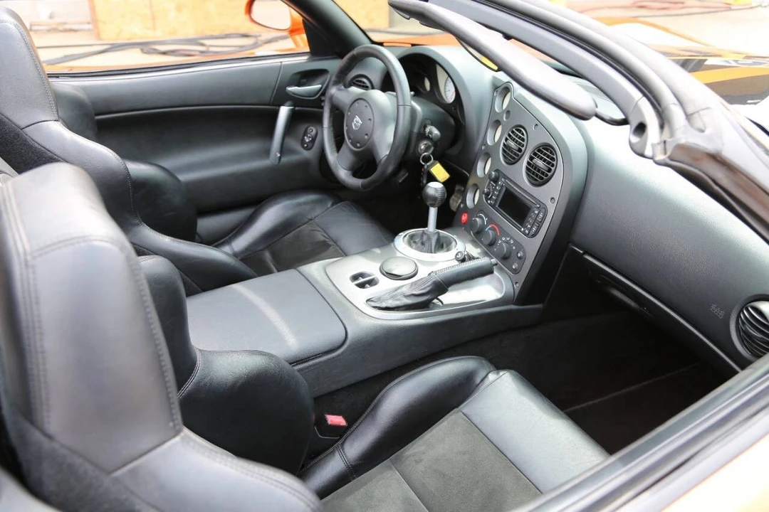 2010 Dodge Viper 5th Gen - Image 8 of 12