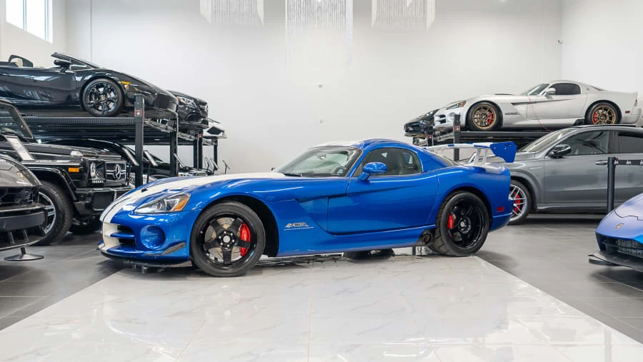 2010 Dodge Viper ACR 4th Gen - Image 2 of 27