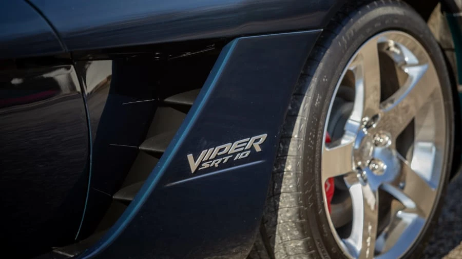 2010 Dodge Viper 4th Gen - Image 15 of 25