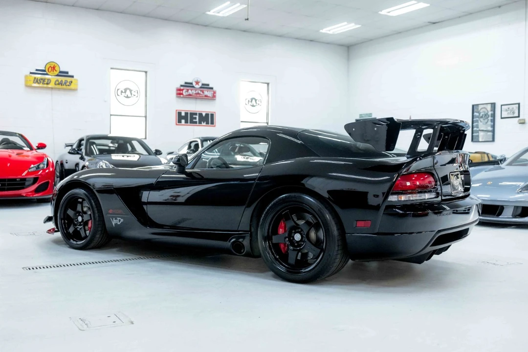 2010 Dodge Viper 4th Gen - Image 10 of 12