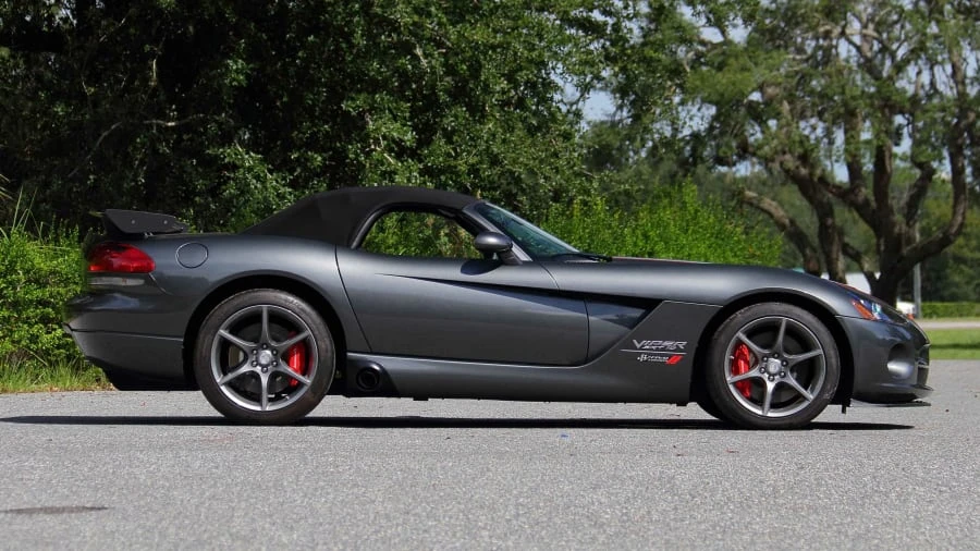 2010 Dodge Viper 4th Gen - Image 2 of 30