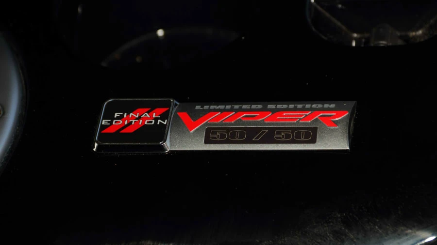 2010 Dodge Viper 4th Gen - Image 11 of 30