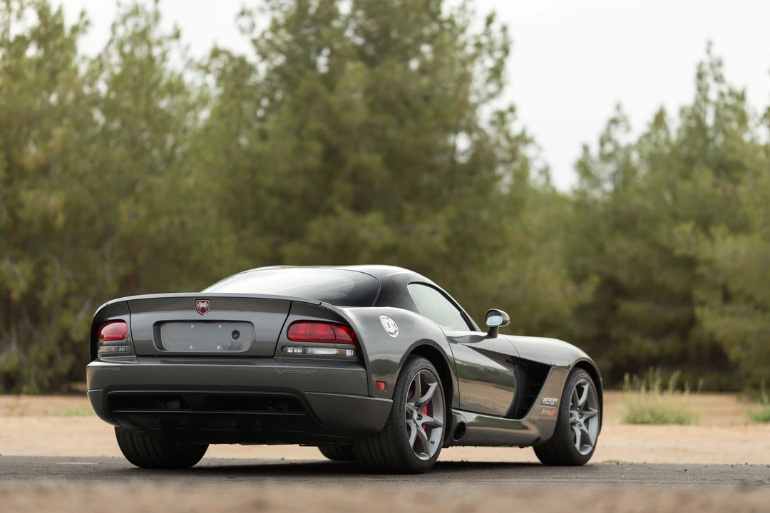 2010 Dodge Viper 4th Gen - Image 4 of 9