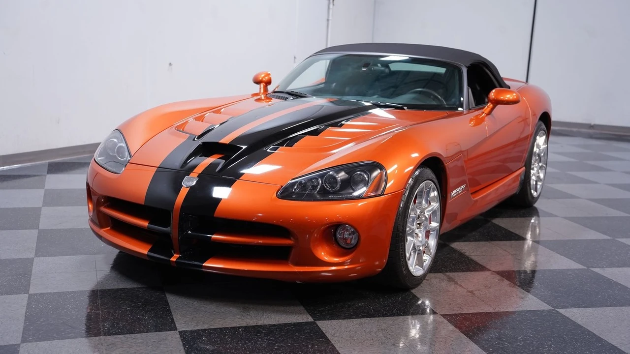 2010 Dodge Viper 4th Gen - Image 17 of 31