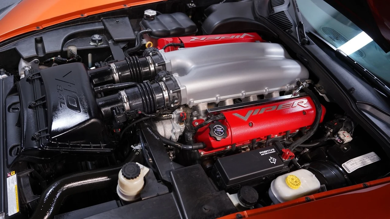 2010 Dodge Viper 4th Gen - Image 30 of 31