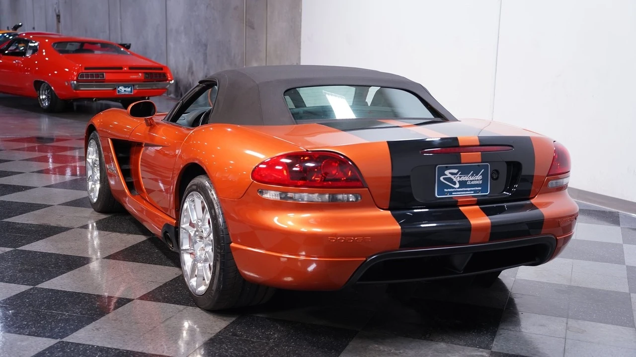 2010 Dodge Viper 4th Gen - Image 9 of 21